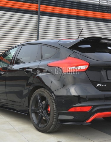 - SIDE SKIRT DIFFUSERS - Ford Focus ST / ST-Line MK3 - "Black Edition"