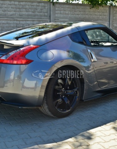 *** KOMPLET SPLITTEROW *** Nissan 370Z - "MT Sport / With 3-Parted Rear Diffuser"