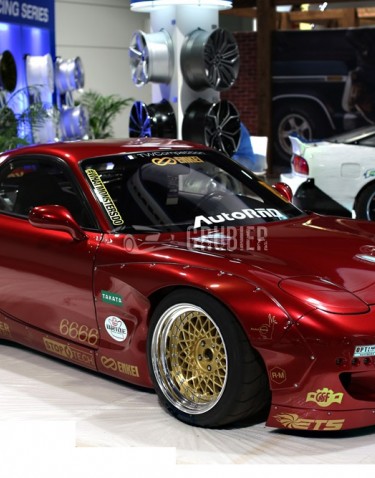 *** BODY KIT / PACK DEAL *** Mazda RX7 - RB Look (1992-1997)